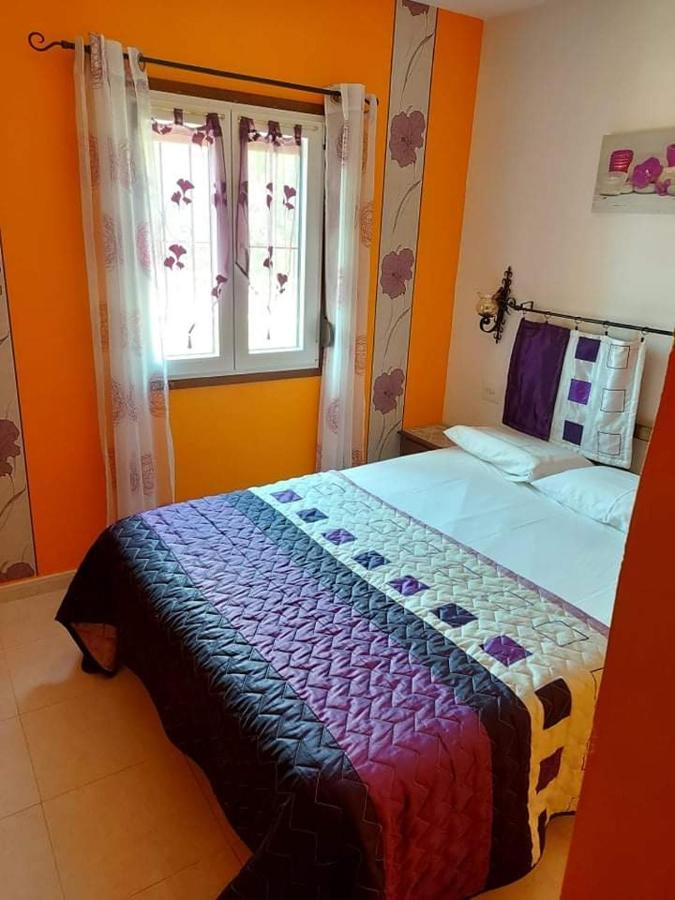 Casa Dobrada Apartment Бениса Екстериор снимка