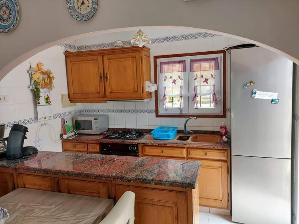 Casa Dobrada Apartment Бениса Екстериор снимка