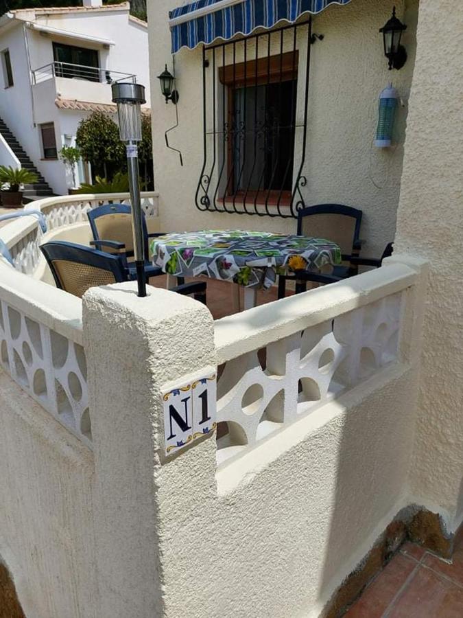 Casa Dobrada Apartment Бениса Екстериор снимка